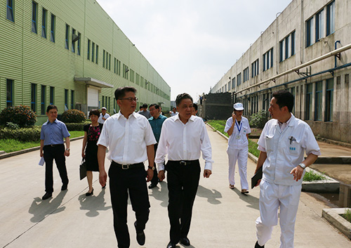 常州市新北區周斌書記一行蒞臨光洋股份考察指導